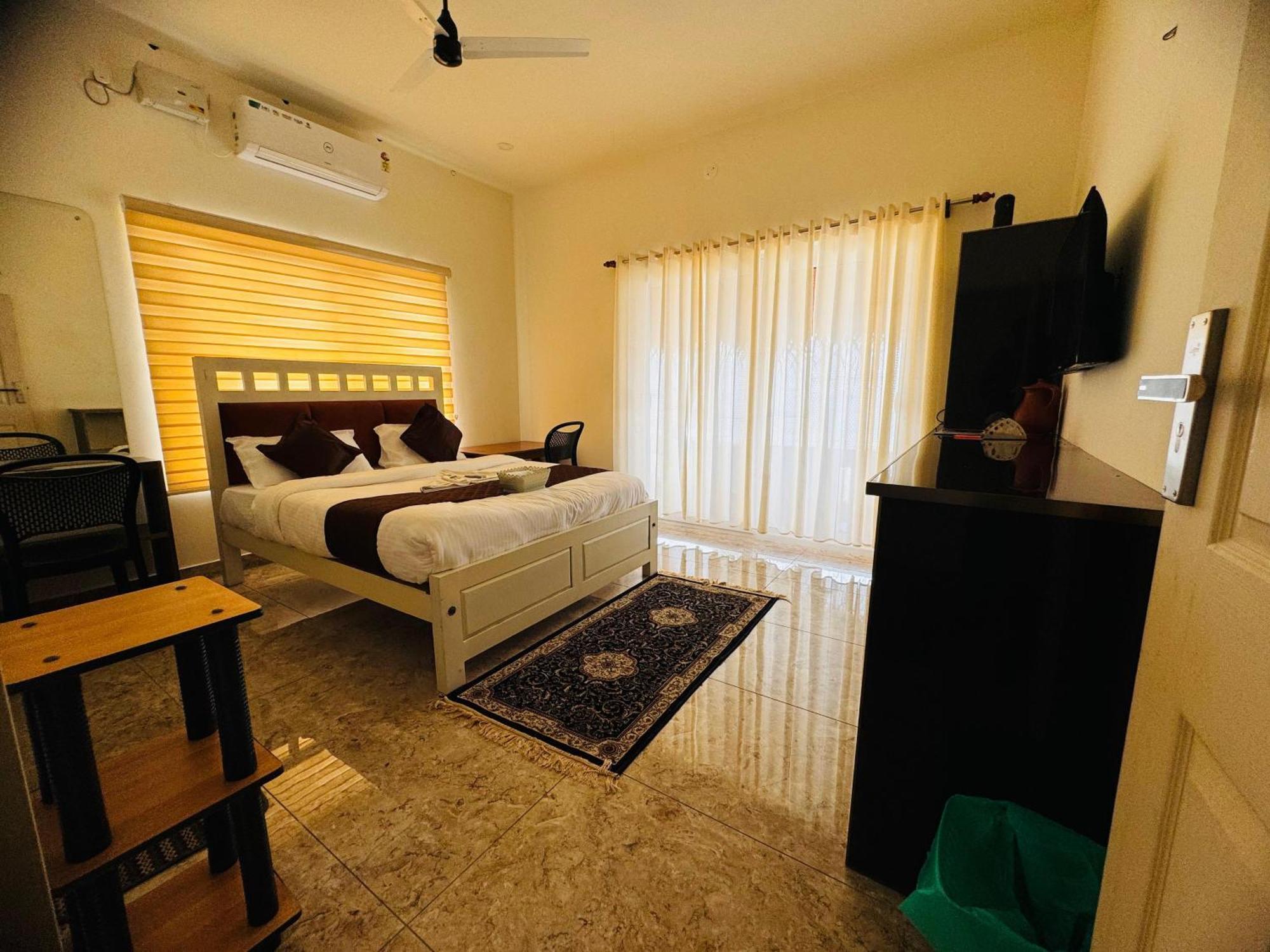 Alivious Beach Homestay Alappuzha Bagian luar foto